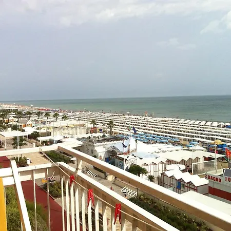Major Hotel